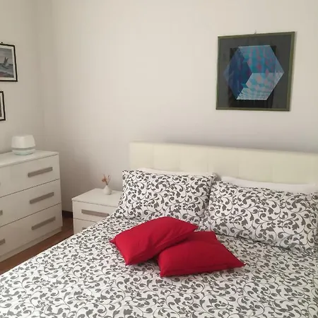 Maison D' Hotes * Cologne